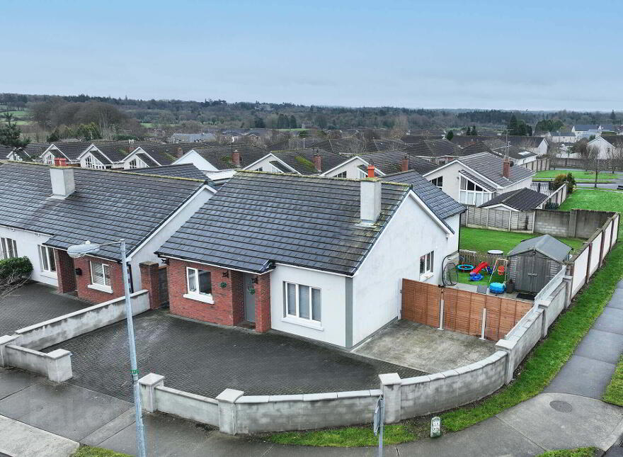 1 Cherry Hill Court, Kells, A82H7Y5 photo