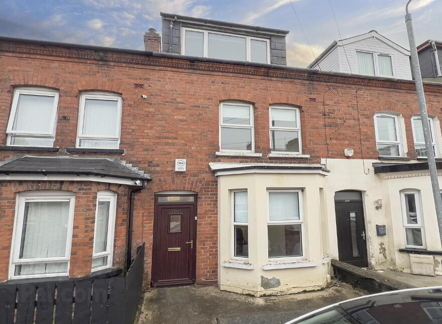 181 Dunluce Avenue, Belfast, BT9 7AX photo