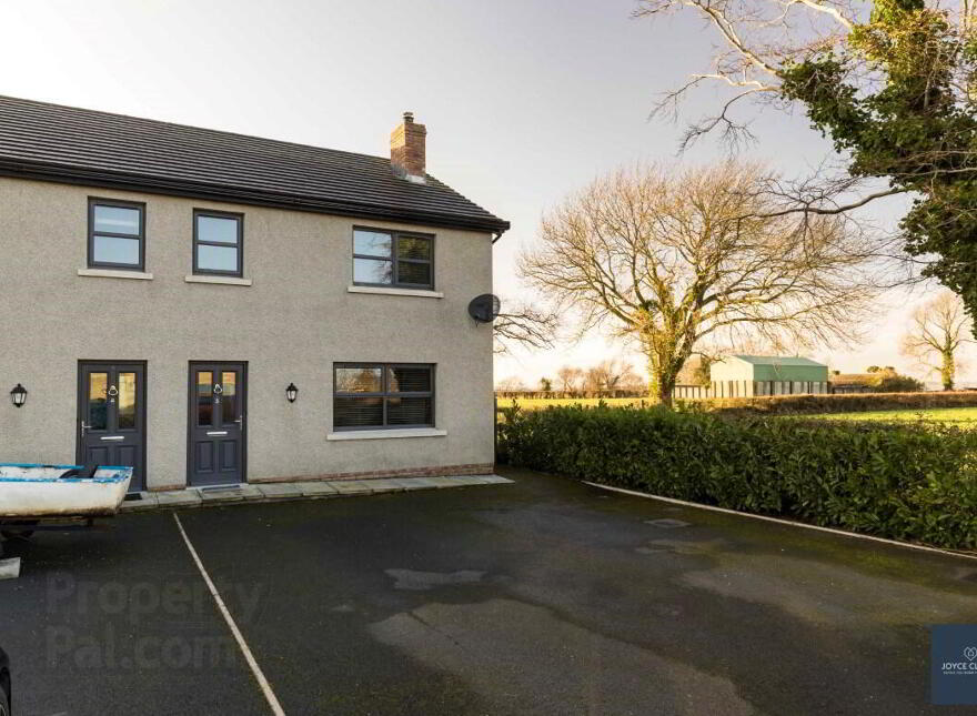 5 Ferryview Close, Lurgan, BT66 6TB photo