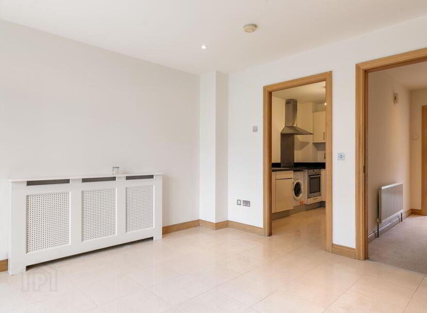 11 The Walk, Carrickmines Green, Carrickmines, Dublin, D18Y383