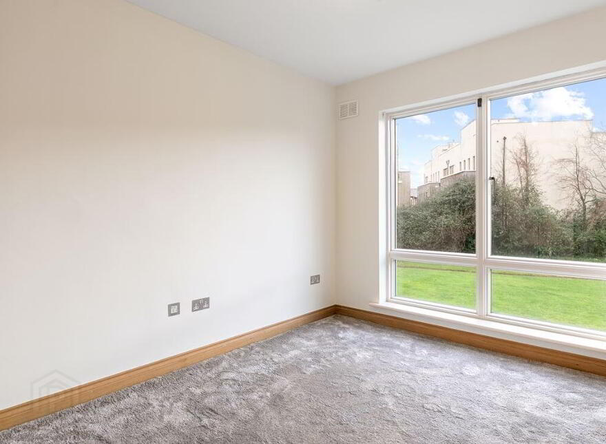 11 The Walk, Carrickmines Green, Carrickmines, Dublin, D18Y383