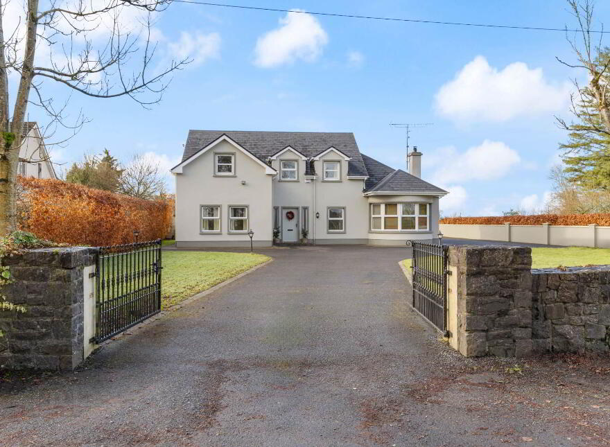 Crossboyne, Claremorris, F12Y8W2
