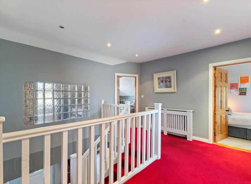 Crossboyne, Claremorris, F12Y8W2