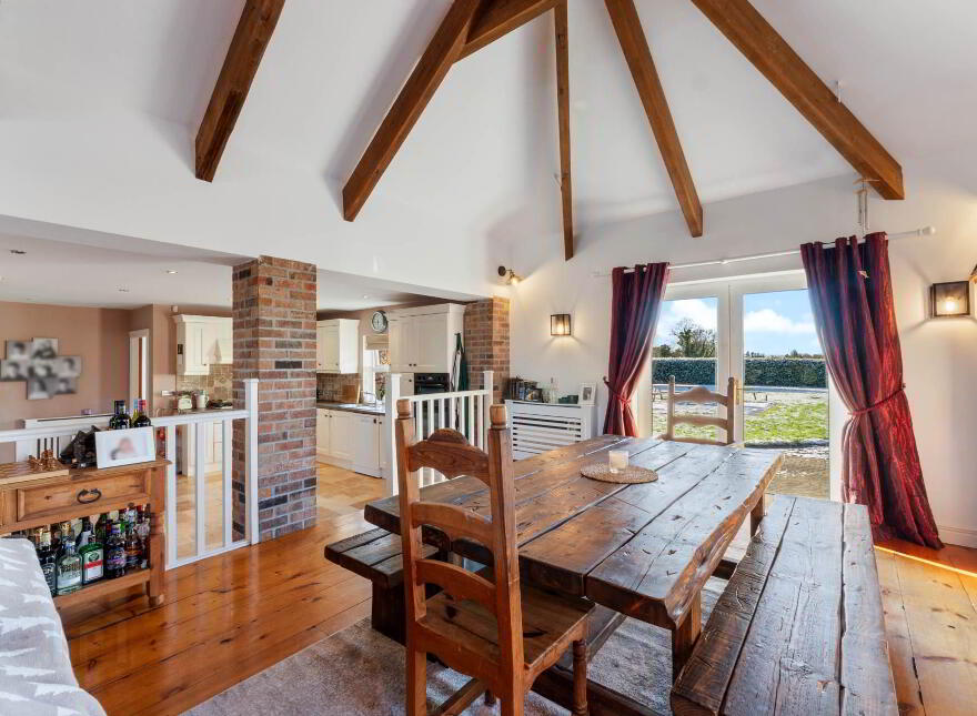 Crossboyne, Claremorris, F12Y8W2