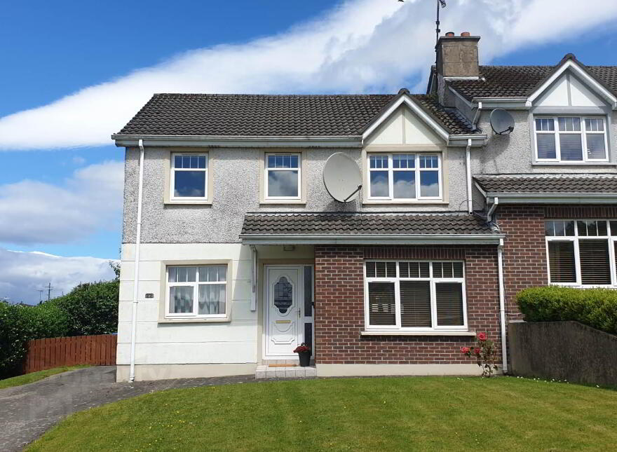 22 Burwood, Buncrana, F93YF77 photo