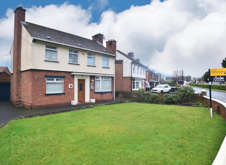 46 Killeaton Park, Derriaghy, Belfast, BT17 9HE photo