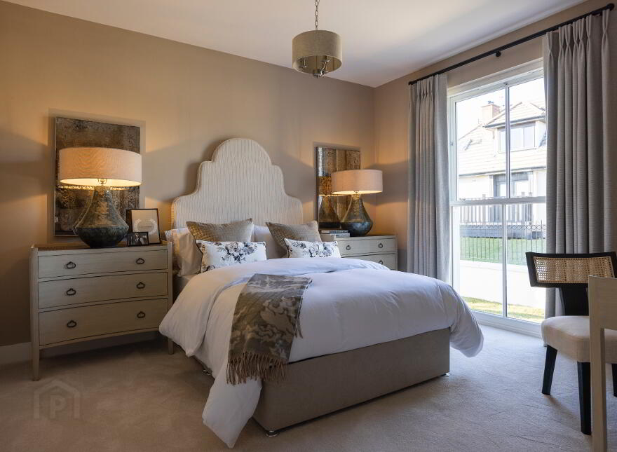 The Hull Building B9, Water's Edge, Shore Road, Greenisland, Bt38 8nt, BT38 8TZ