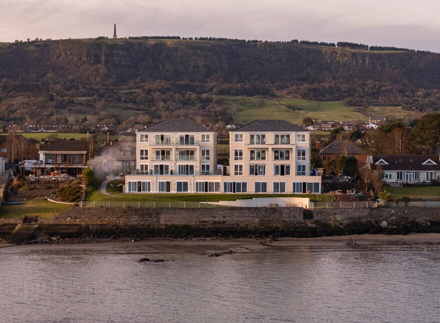 The Hull Building B9, Water's Edge, Shore Road, Greenisland, Bt38 8nt, BT38 8TZ