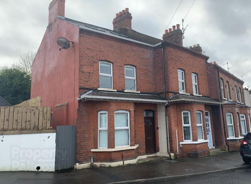 54 Mercer Street, Lisburn, BT27 5AJ photo