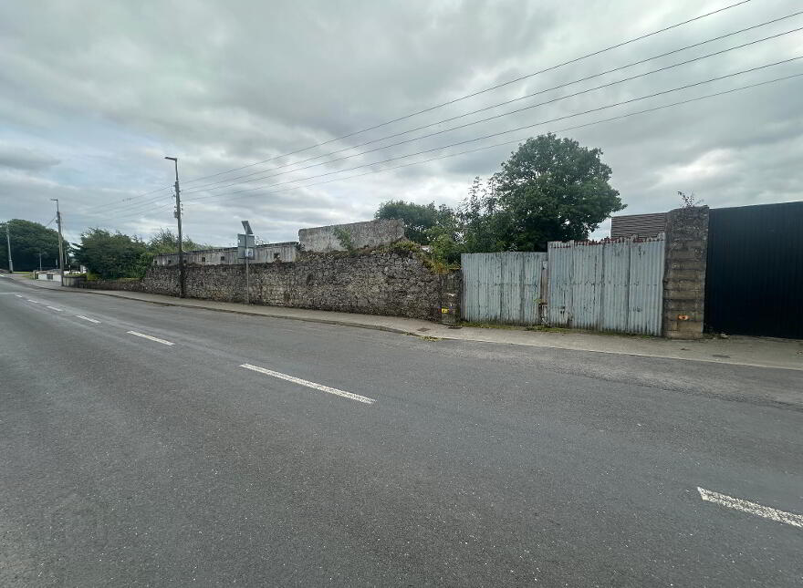 Circa 4.47 Acres, 1.81 HA Ballyporeen Village, Ballyporeen