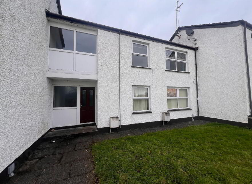 31 Spence Crescent, Cullybackey, Ballymena, BT42 1BR photo