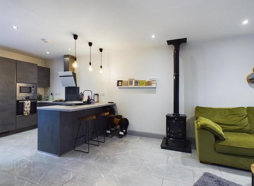 Winterhill, Main Street, Tramore, X91A611
