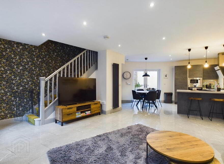 Winterhill, Main Street, Tramore, X91A611