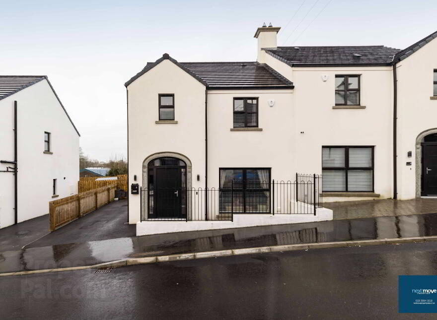 6 Broomhill Manor, Broomhill, Portadown, BT62 4FF photo