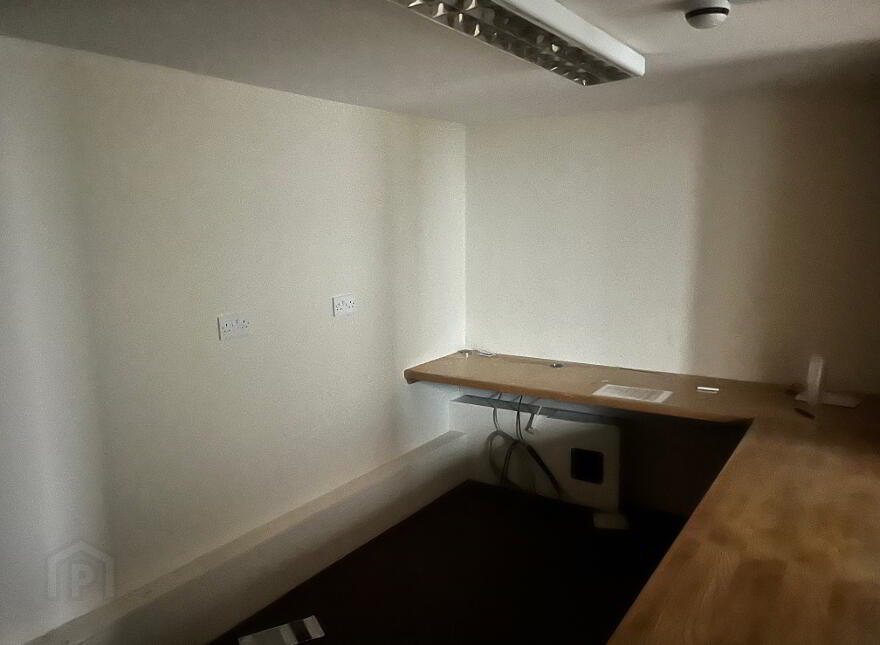 52 Adelaide Avenue, Belfast, BT9 7FY