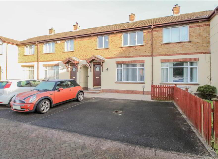 9 Station Mews, Sydenham, Belfast, BT4 1TL photo