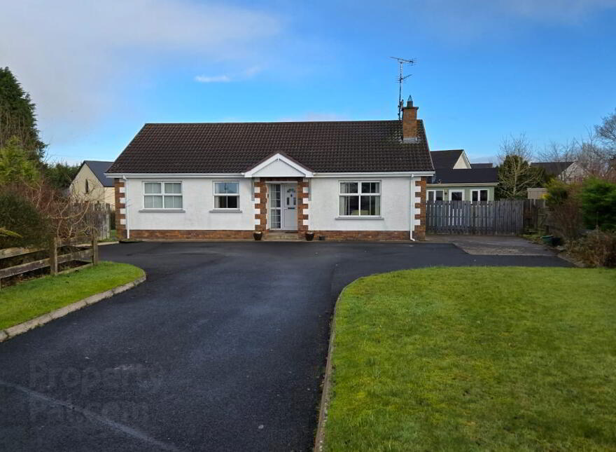 14 Ashlands, Dromore, Omagh, BT78 3JD photo