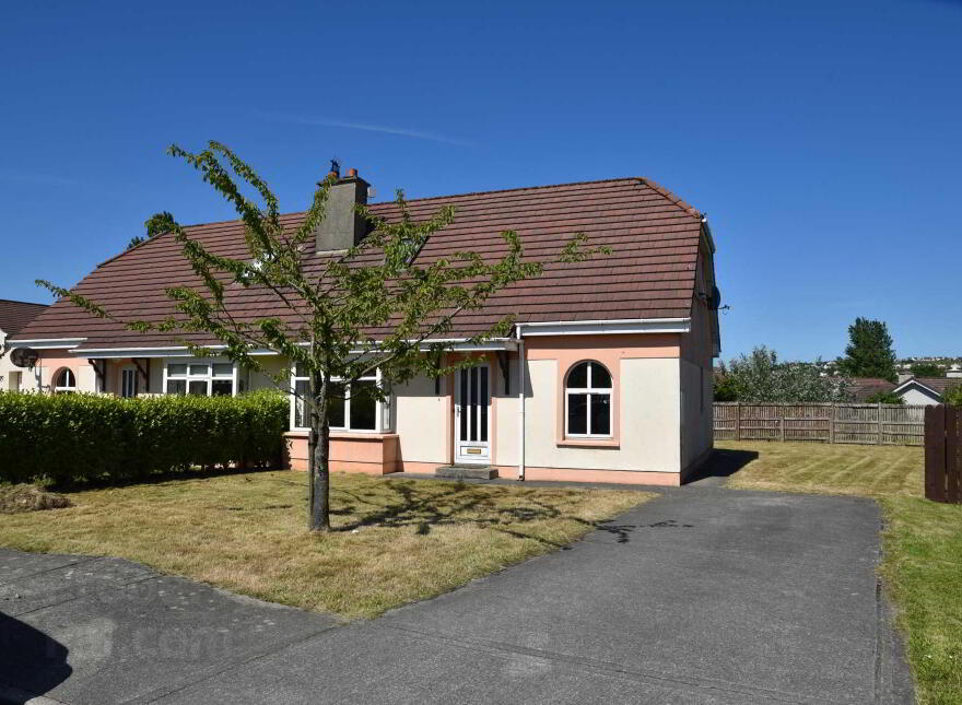 6 Parkview Drive, Letterkenny, F92YN6Y photo