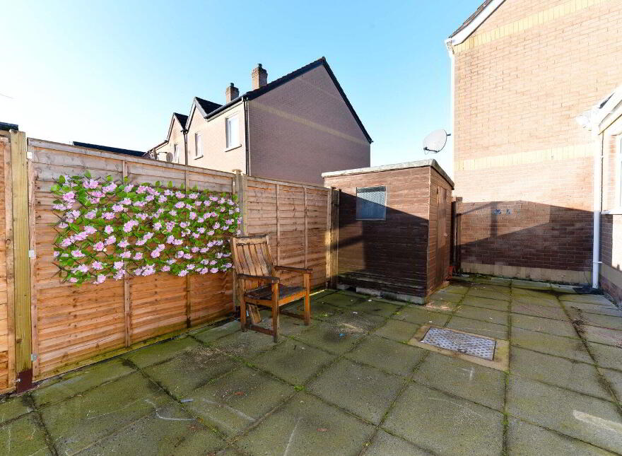 18 Park Avenue, Belfast, BT4 1JJ