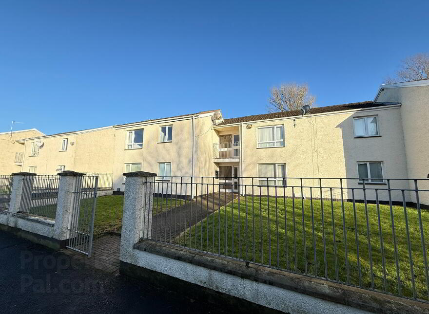 15 Loughview Apartments, Antrim, BT41 1LE photo