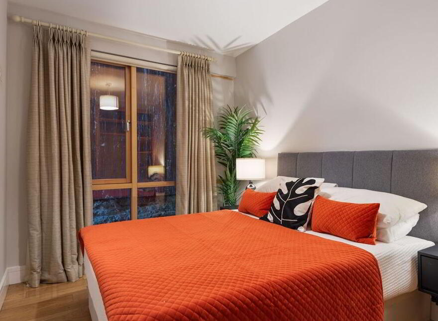 Apartment 12 The Dock Mill Grand Mill Quay, Barrow Street, Dublin, D04PR64
