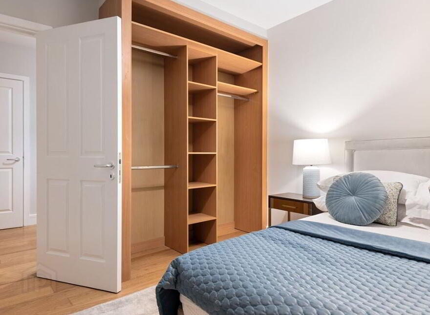 Apartment 12 The Dock Mill Grand Mill Quay, Barrow Street, Dublin, D04PR64