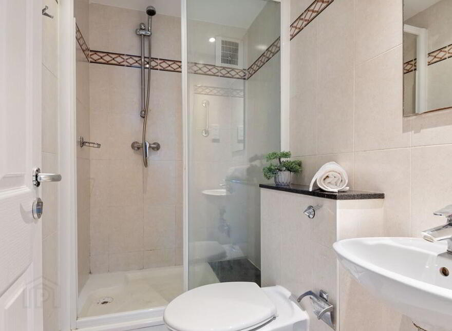 Apartment 12 The Dock Mill Grand Mill Quay, Barrow Street, Dublin, D04PR64
