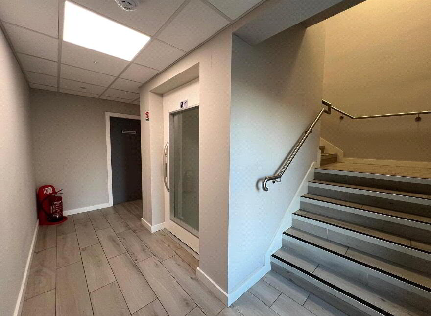 First Floor Modern Office Space, 14 Creagh Industrial Park, Toomebridge, BT41 3UF