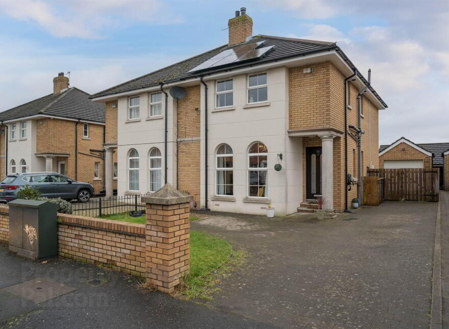 73 Orangefield Crescent, Belfast, BT6 9GJ photo