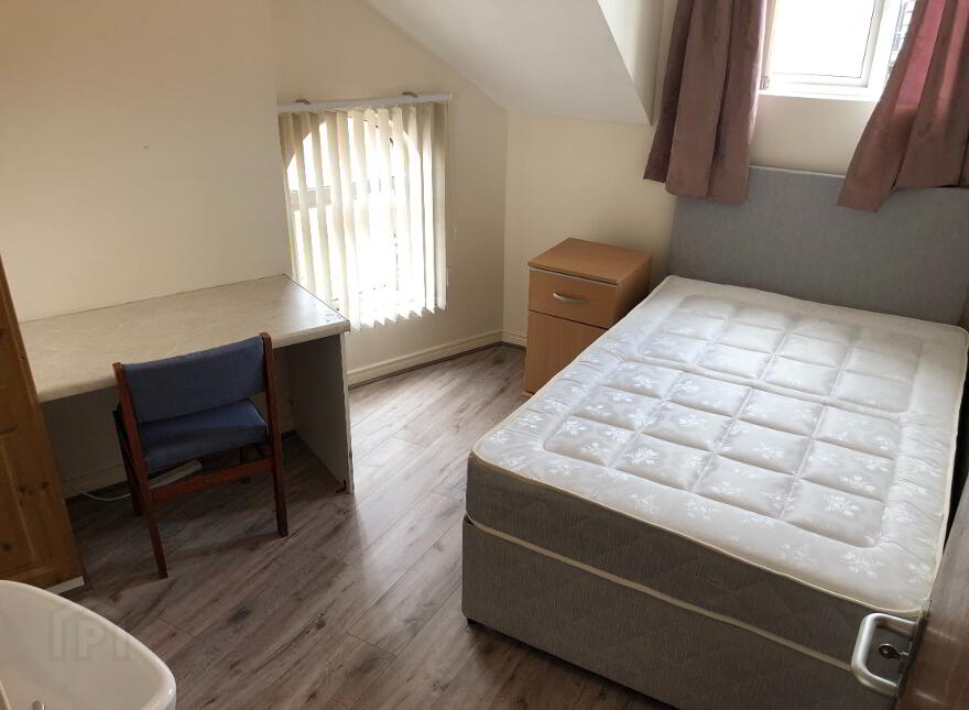 32 Canterbury Street, Belfast, BT7 1LB