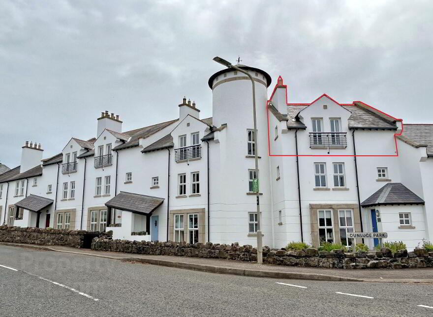 17 Seaport Apartments, Bayhead Road, Portballintrae, BT57 8DN photo