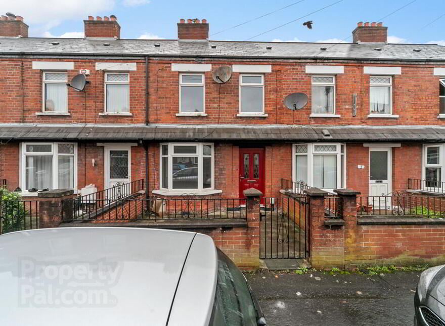 9 Windsor Drive, Belfast, BT9 7FH photo