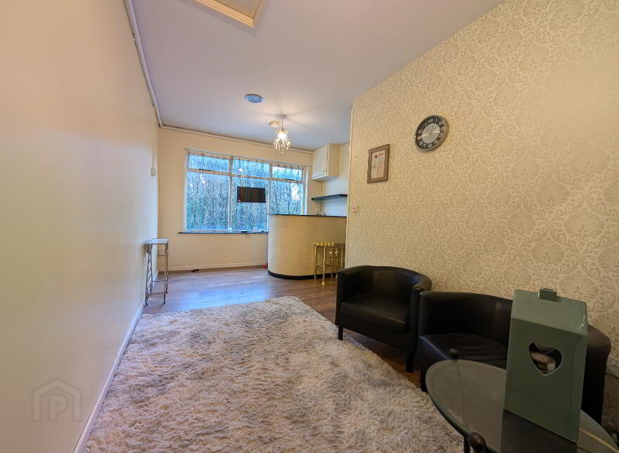 2 Main Street, Castlewellan, BT31 9DG