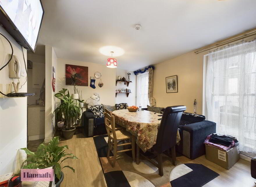 35 & 35a - 35c Upper English Street, Armagh, BT61 7BA