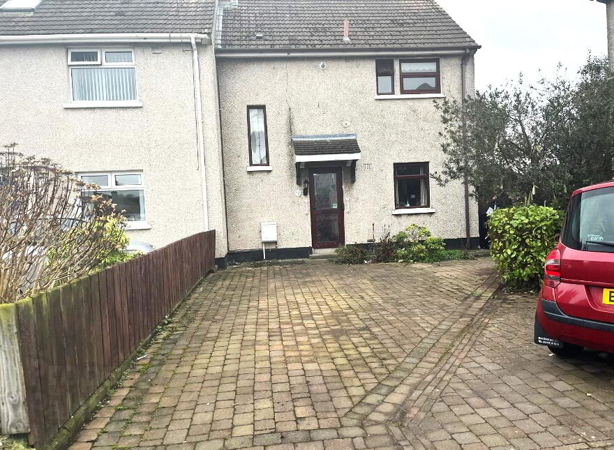 10 Knocklade, Carrickfergus, BT38 8LX photo