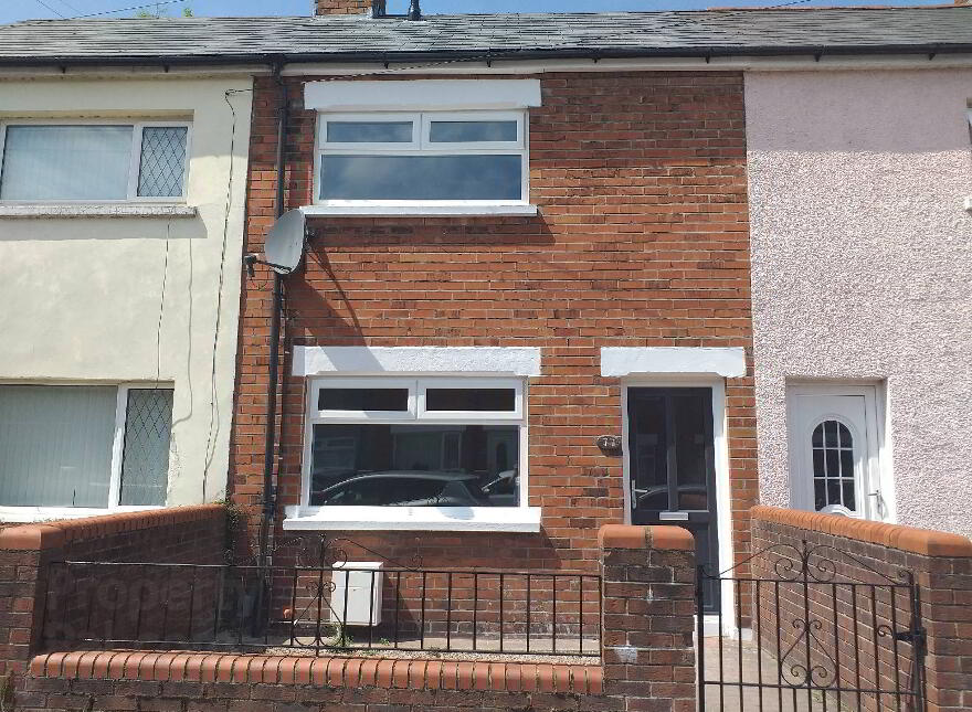 77 Woodcot Avenue, Belfast, BT5 5JB photo