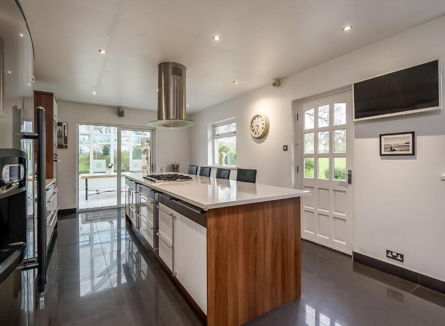 12 Lisinaw Road, Derryboye, Crossgar, BT30 9LT