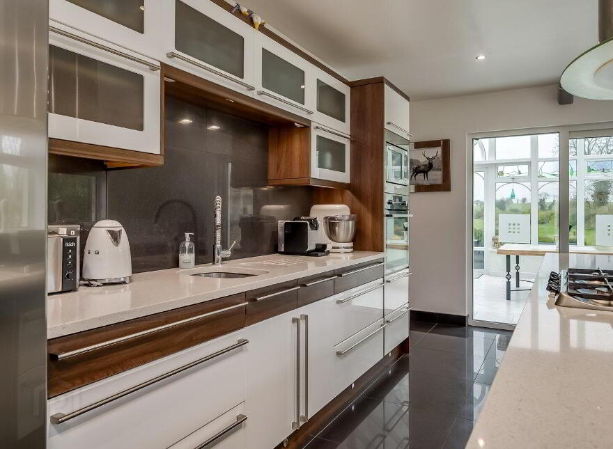 12 Lisinaw Road, Derryboye, Crossgar, BT30 9LT