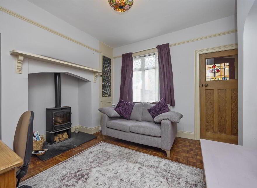 104 Balmoral Avenue, Belfast, BT9 6NZ
