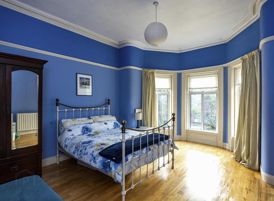 104 Balmoral Avenue, Belfast, BT9 6NZ