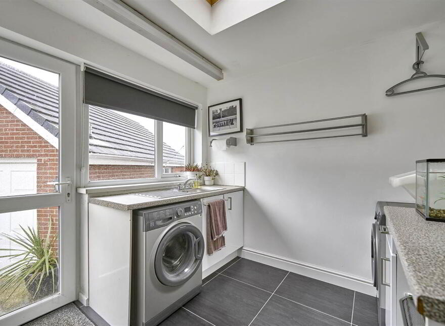 2 Belgravia Gardens, Bangor, BT19 6XE