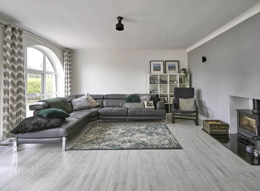 2 Belgravia Gardens, Bangor, BT19 6XE