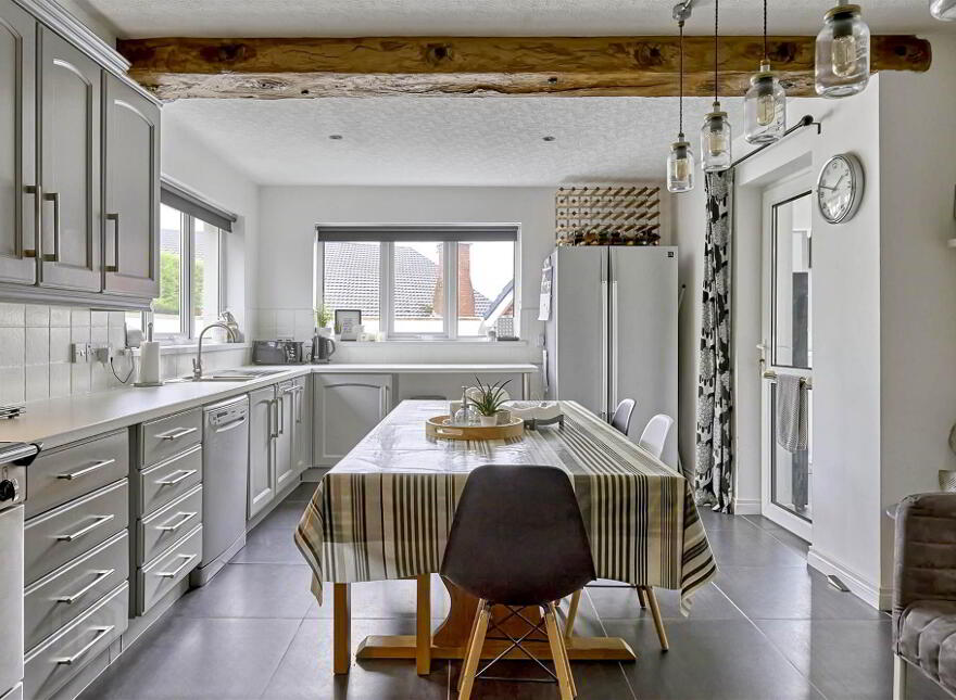 2 Belgravia Gardens, Bangor, BT19 6XE