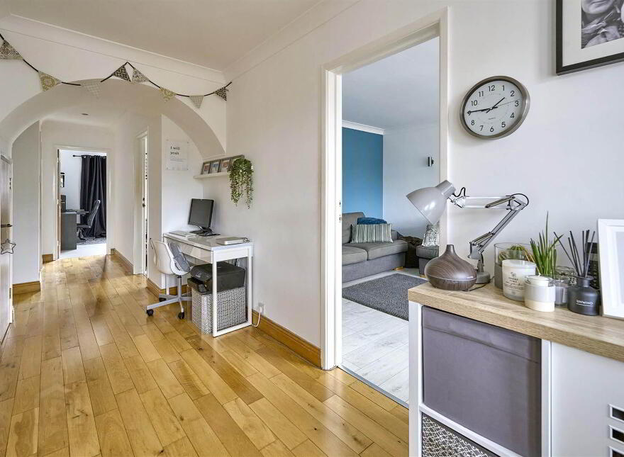 2 Belgravia Gardens, Bangor, BT19 6XE