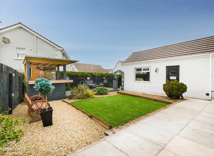 62 The Beeches, Larne, BT40 2DW