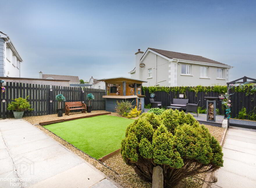 62 The Beeches, Larne, BT40 2DW