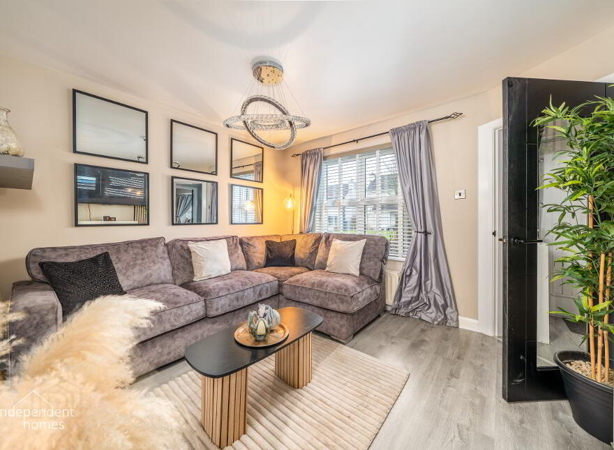 62 The Beeches, Larne, BT40 2DW