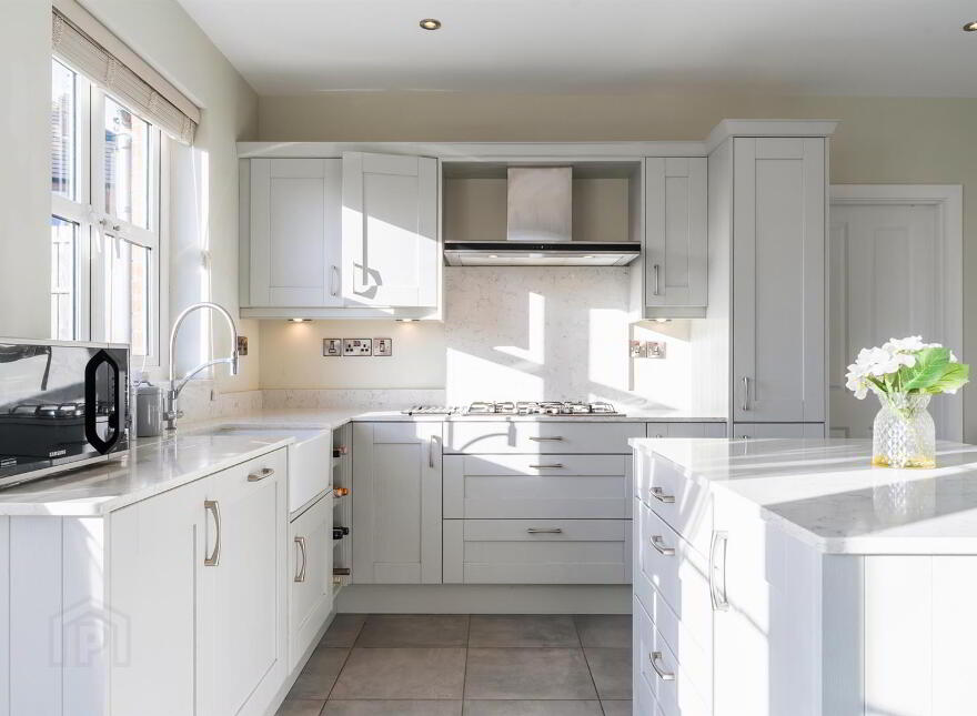 12 Prince Regent Park, Newtownards, BT23 7FT
