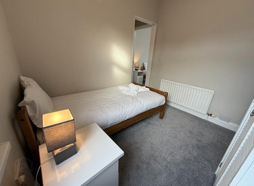 71 Downshire Road, Holywood, BT18 9LY