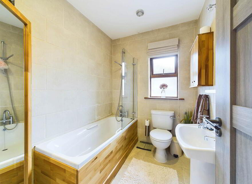 3 Manor Gate, Carrick-On-Suir, E32RK46